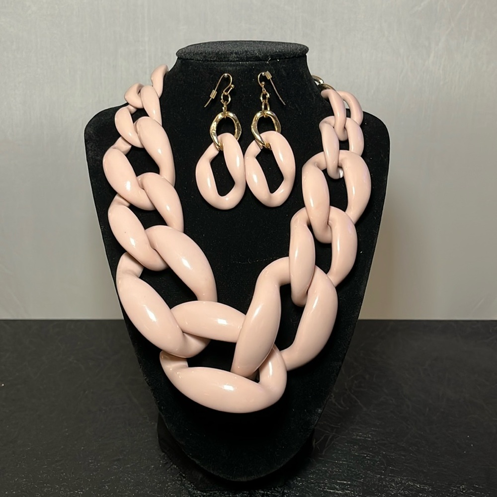 Chunky Acrylic Big Chain Necklace